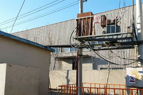 變壓器房應該離居民住房多遠符合規定