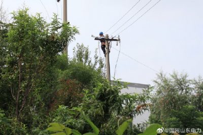 10千伏東環線紀莊路燈支線去除線桿上老舊跌落開關