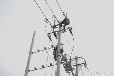 馬橋鎮10千伏小王線老舊線路進行改造