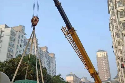 錦繡華庭小區開展降壓改造工程