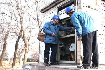 臨朐供電公司對汽車站供電設施進行全面檢查