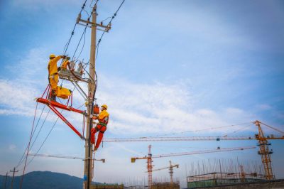 麗水蓮都區供電公司用新型絕緣平臺帶電作業