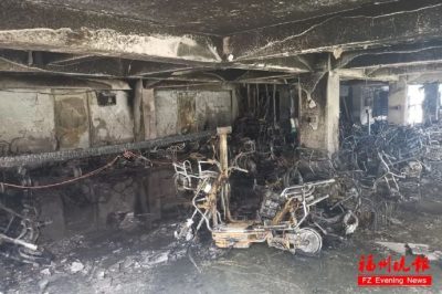 突發(fā)！100多輛電動(dòng)車被燒毀！