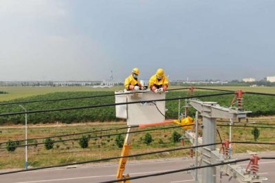 柏鄉縣供電公司帶電作業保障企業不斷電