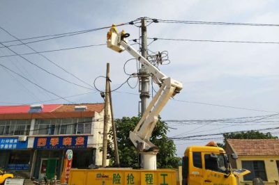帶電帶負荷加裝隔離開關作業