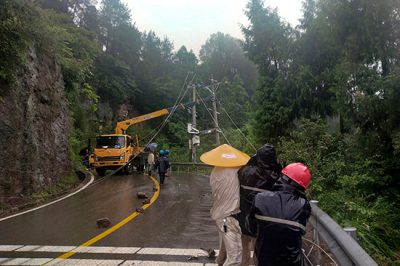 開州電力公司打響開州抗洪搶修復電戰