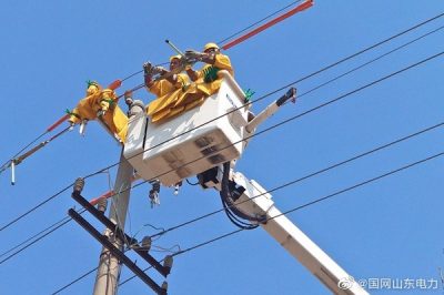 帶電安裝隔離開關 保證學校可靠用電