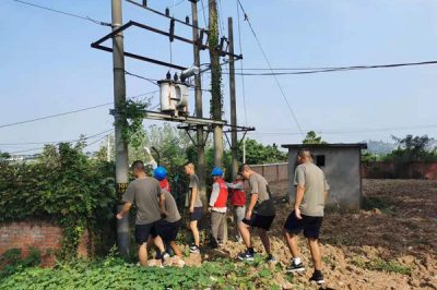 為部隊內部修剪高、低壓線路下的樹障