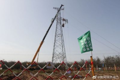 完成車(chē)載變110千伏送電線(xiàn)路工程跨越工作
