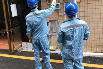 松崗分局供電在轄區內開展安全檢查