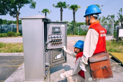 對保鮮倉庫、采摘園等進(jìn)行安全用電檢查