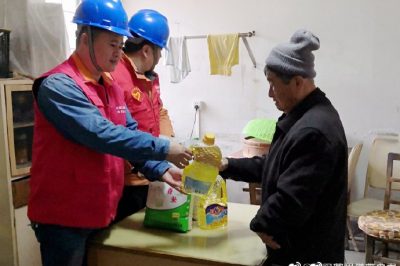 對舊線路、開關和插座等進行維修更換