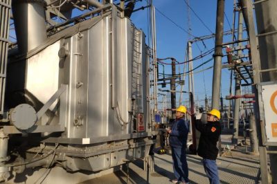 220千伏衡水變電站設備區進行全面巡視及紅外測溫工作