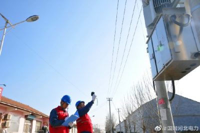 對擔負供暖任務的線路、臺區(qū)、配電箱等進行拉網(wǎng)式排查