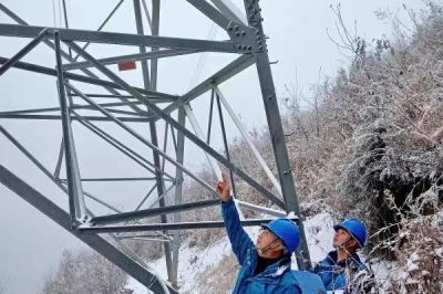 國網(wǎng)江西檢修公司應對首輪雨雪天氣 全力做好電力保障工作