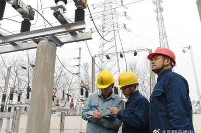在雨雪大風(fēng)等特殊天氣，對設(shè)備、線路加強巡視監(jiān)督
