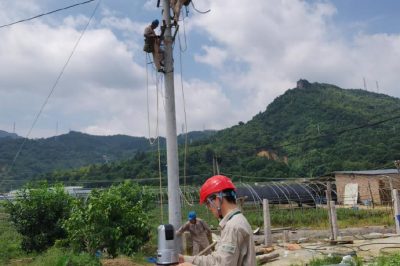 10千伏飛竹線改造現場安裝無線遠程視頻終端