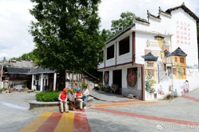 重慶云陽供電公司 走村入戶守護鄉村用電安全